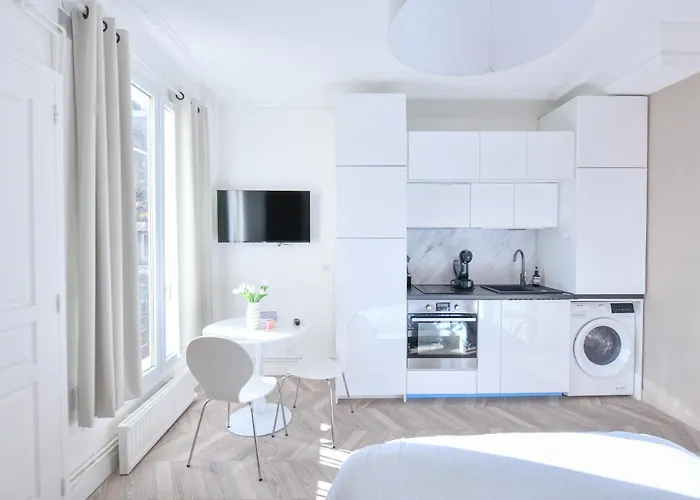 Апартаменты 1 Piece 20 M2 Париж